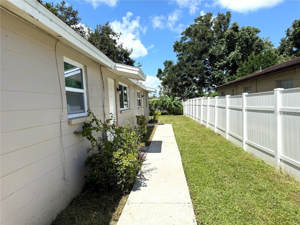 2576 42nd Avenue N #A Saint Petersburg FL 33714 TB8423363 image2