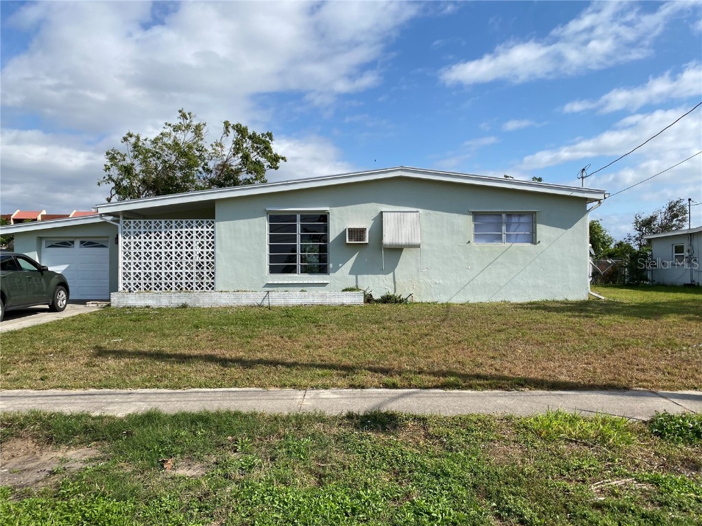 2576 Elkcam Boulevard Port Charlotte FL 33952 C7470398 image1