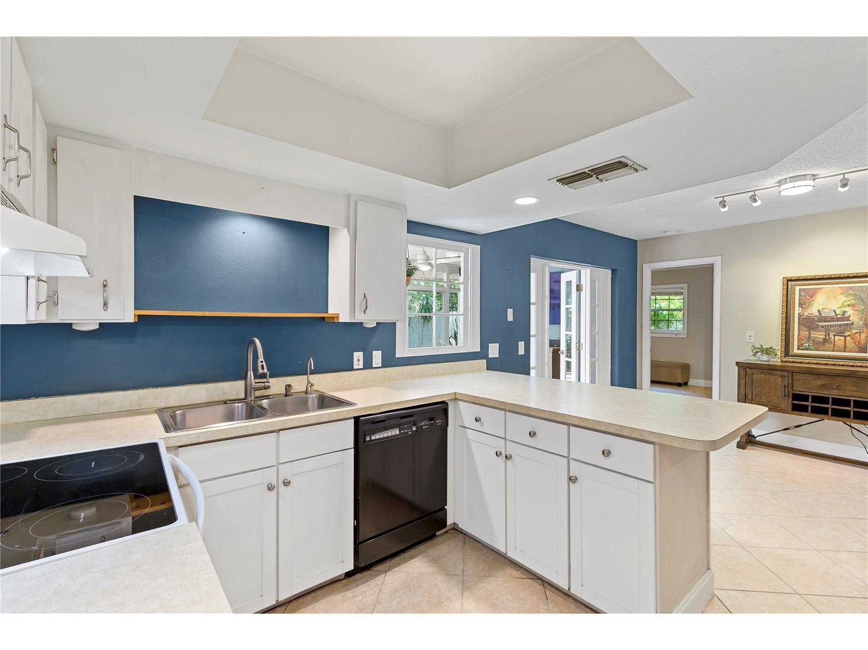 2576 Huntington Avenue Sarasota FL 34232 A4693286 image10