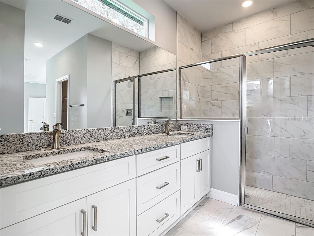 2576 Pecan Street North Port FL 34287 OM696702 image17