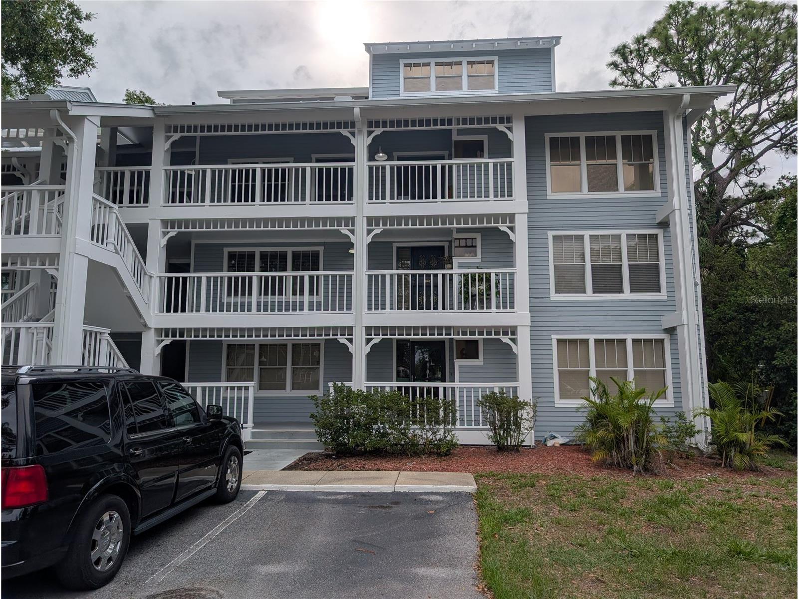2577 Dolly Bay Drive #302 Palm Harbor FL 34684 W7886430 image1