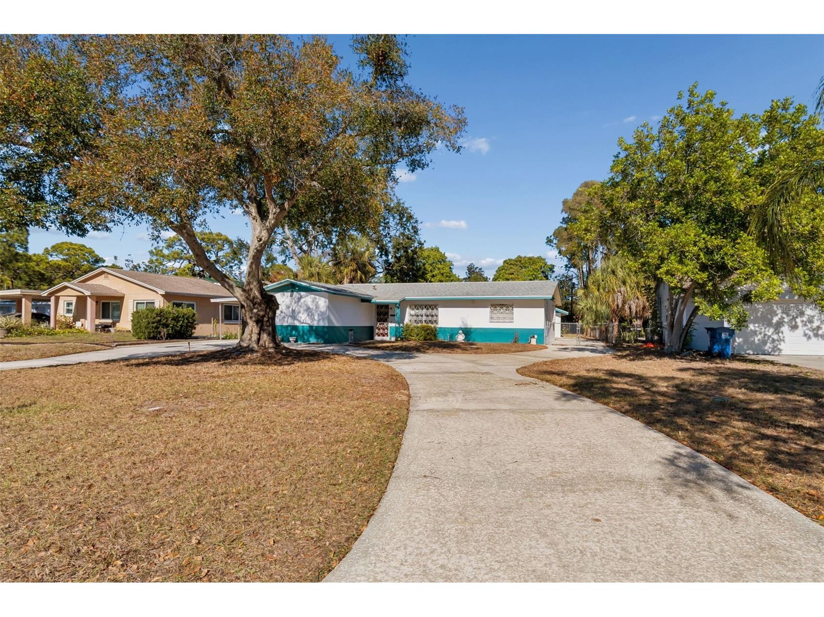 2577 Granada Circle W Saint Petersburg FL 33712 O6373593 image1