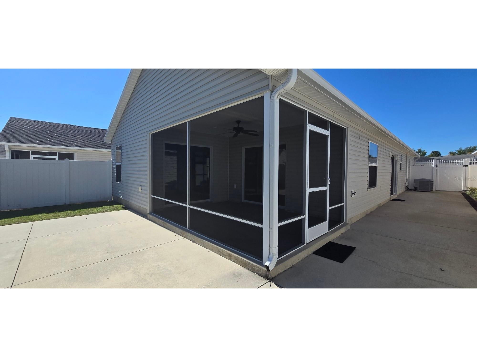 2577 Lindewood Street The Villages FL 32163 OM722959 image3