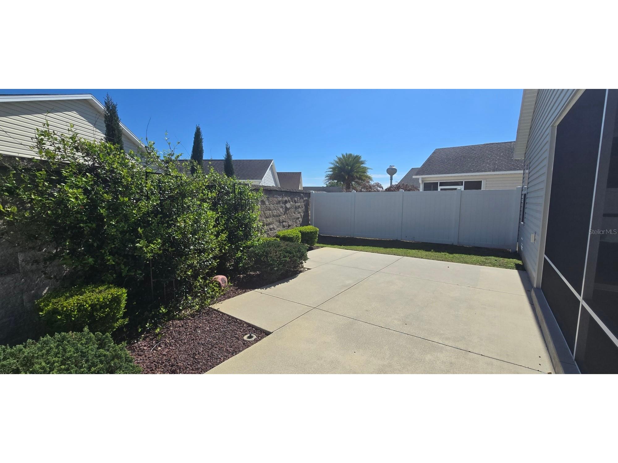 2577 Lindewood Street The Villages FL 32163 OM722959 image4