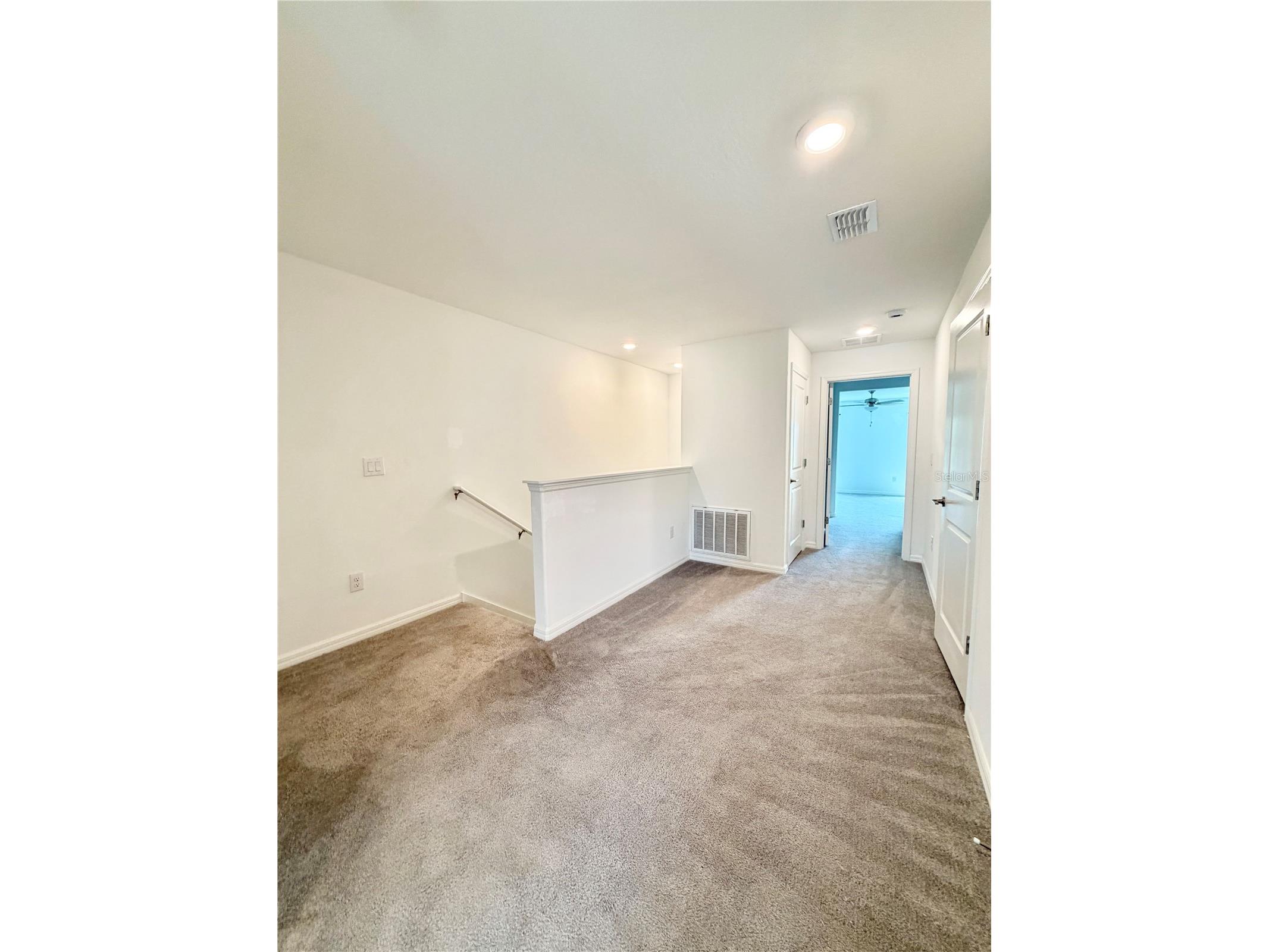 2578 Charlan Court Holiday FL 34690 W7885741 image18
