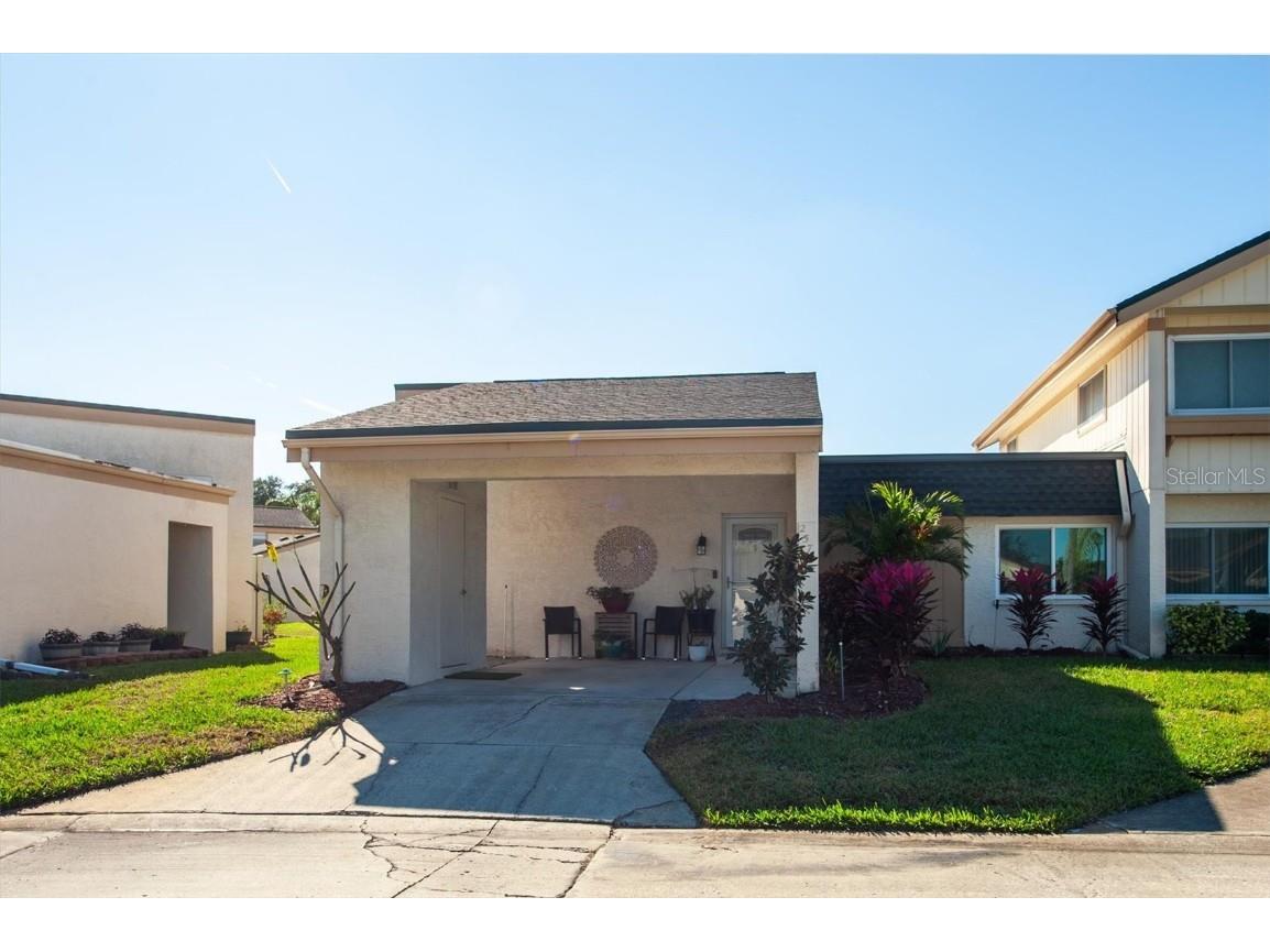 2578 Forest Run Court #1042 Clearwater FL 33761 U8229299 image1