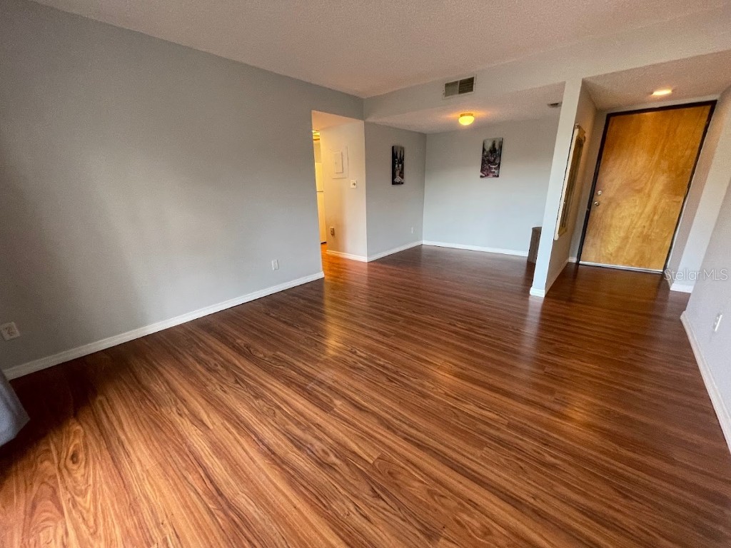 2579 Countryside Boulevard #203 Clearwater FL 33761 TB8454328 image25