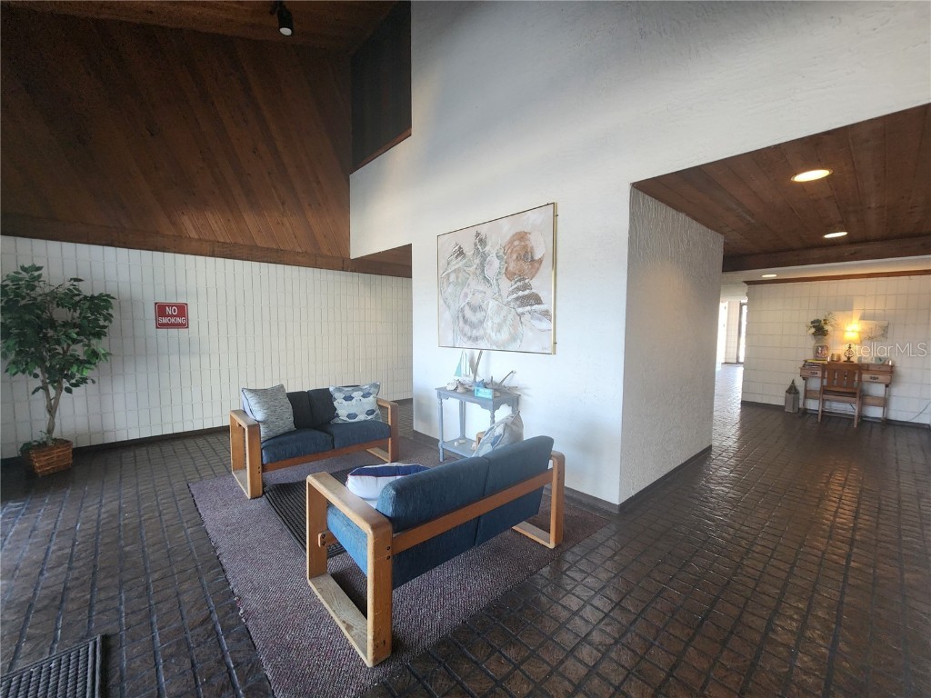 2579 Countryside Boulevard #1204 Clearwater FL 33761 TB8458119 image2