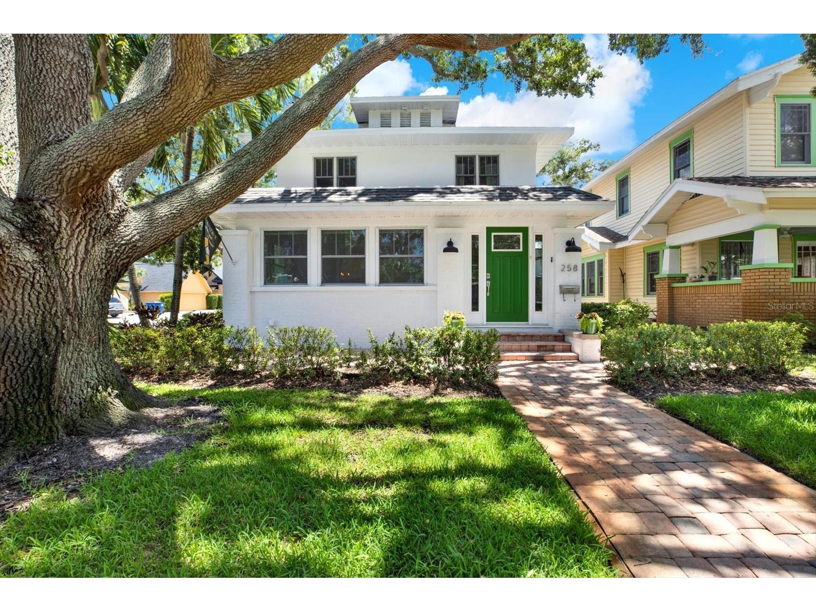 258 14th Avenue NE Saint Petersburg FL 33701 TB8394799 image1