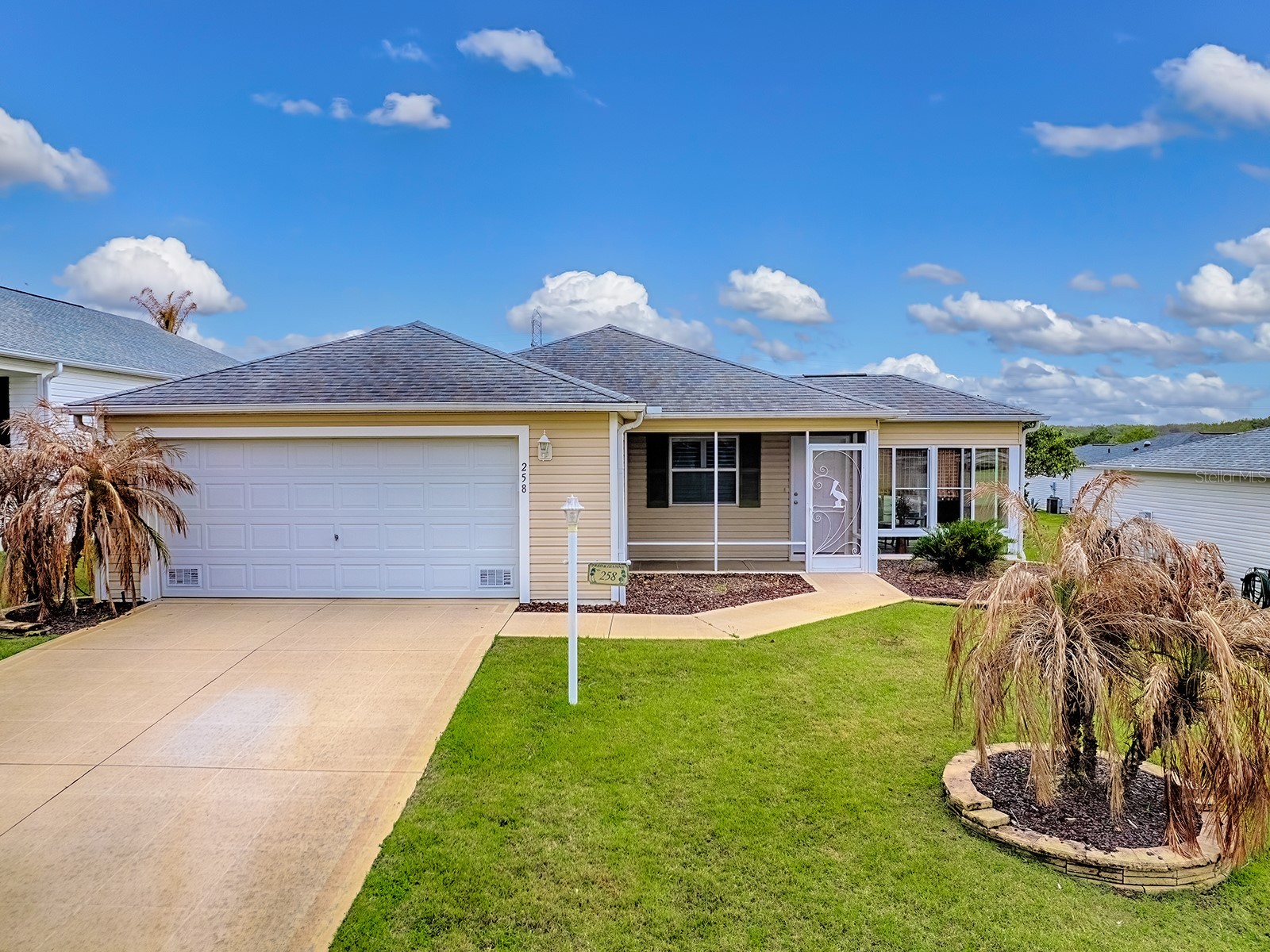 258 Arbella Loop The Villages FL 32162 G5109704 image1