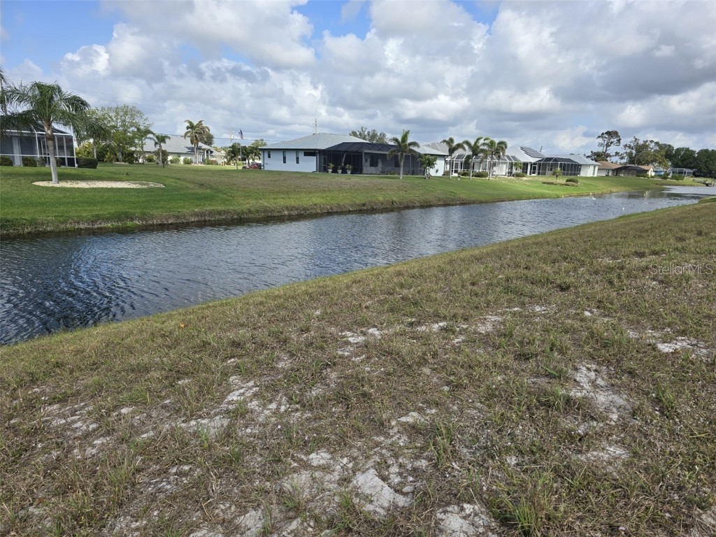 258 Broadmoor Lane Rotonda West FL 33947 C7505163 image1