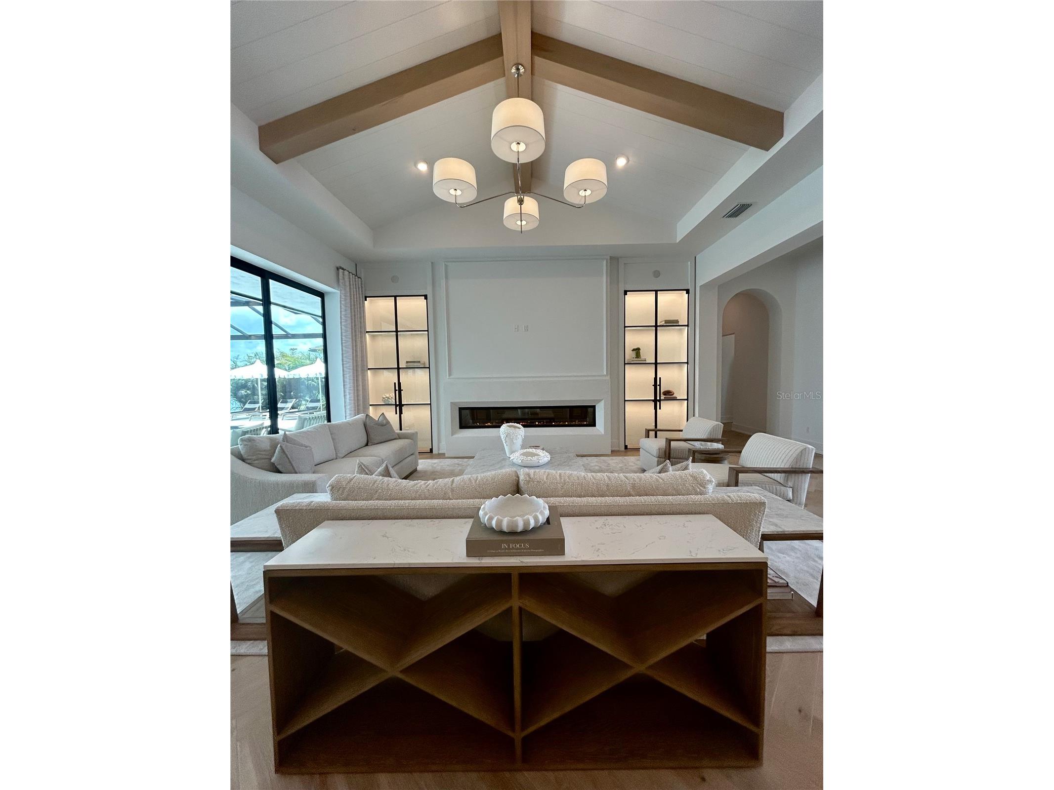 258 Crystal Waters Drive Sarasota FL 34240 A4698383 image2