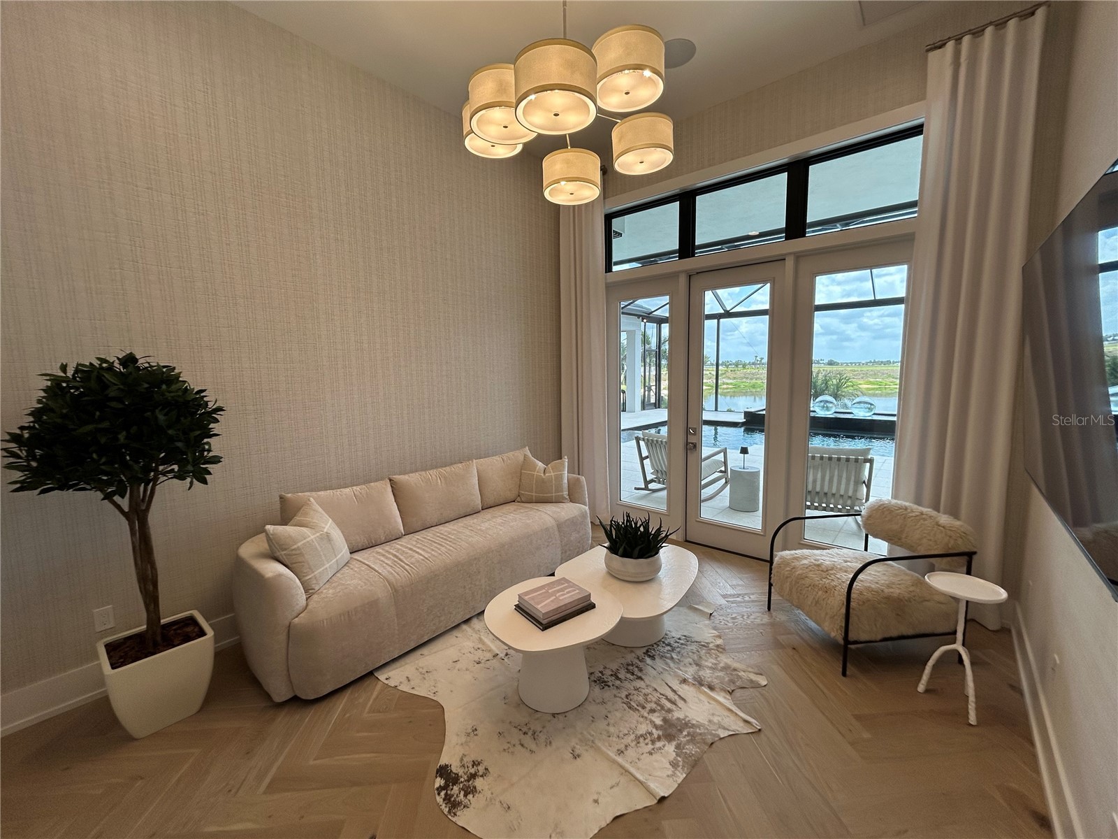 258 Crystal Waters Drive Sarasota FL 34240 A4698383 image9