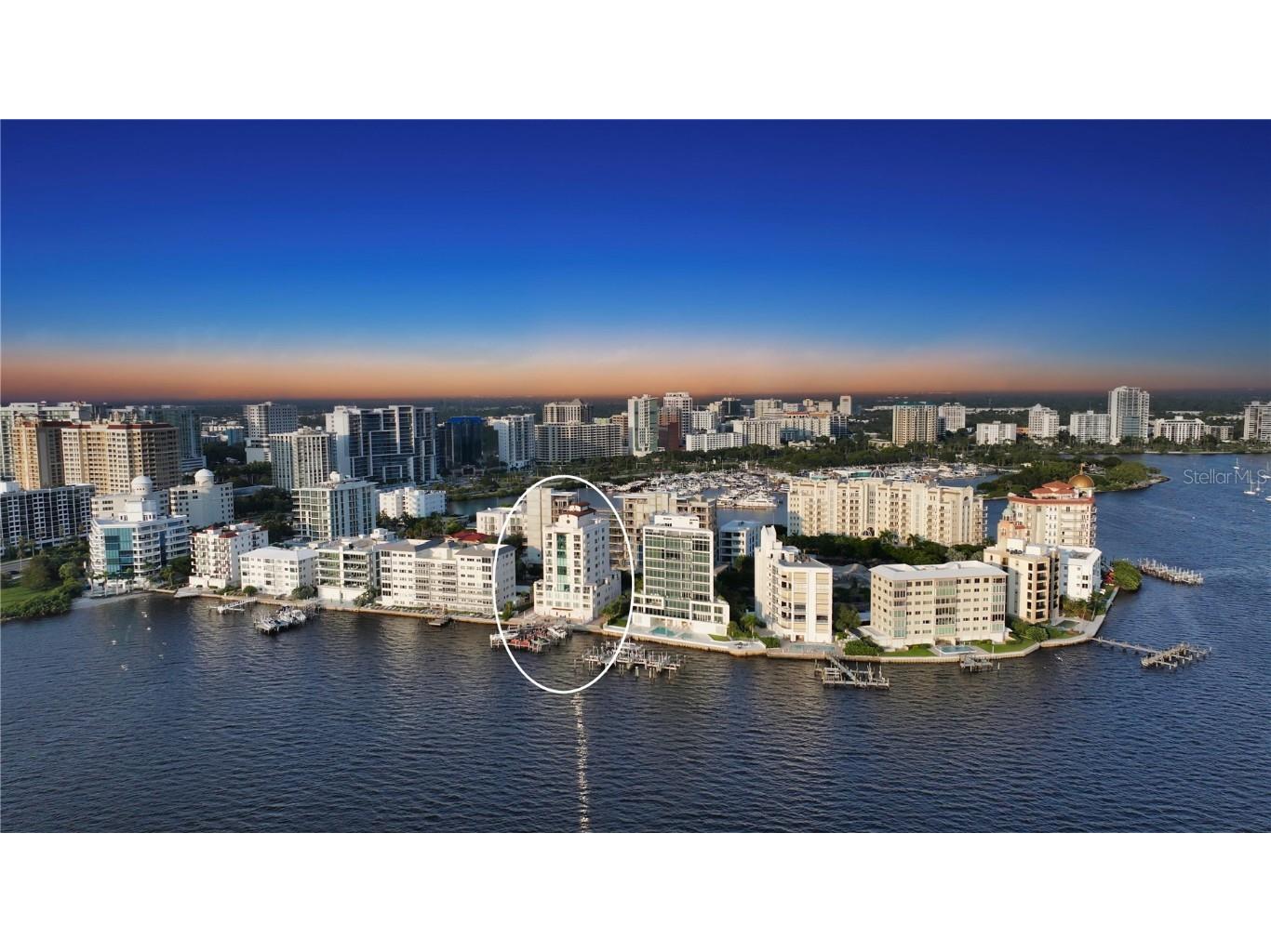 258 Golden Gate Point #801 Sarasota FL 34236 - SARASOTA BAY A4668615 image1