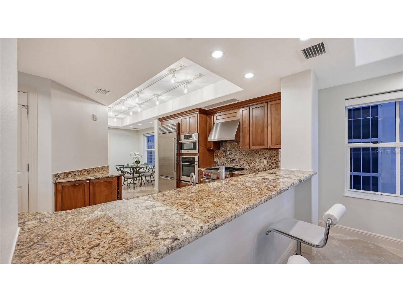 258 Golden Gate Point #801 Sarasota FL 34236 - SARASOTA BAY A4668615 image13