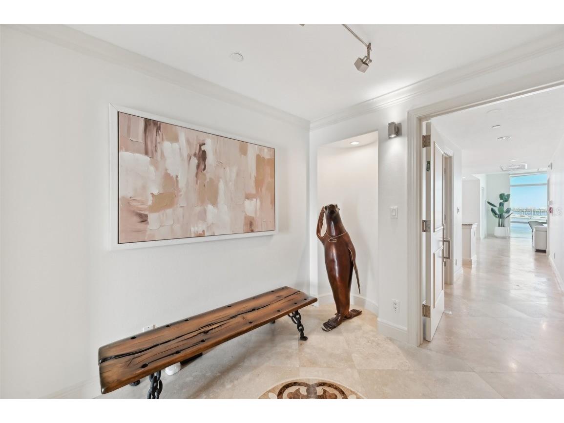 258 Golden Gate Point #801 Sarasota FL 34236 - SARASOTA BAY A4668615 image6