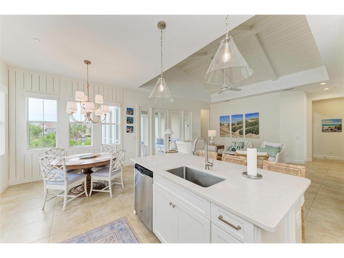 258 Sapphire Lake Drive #202 Bradenton FL 34209 A4664897 image19