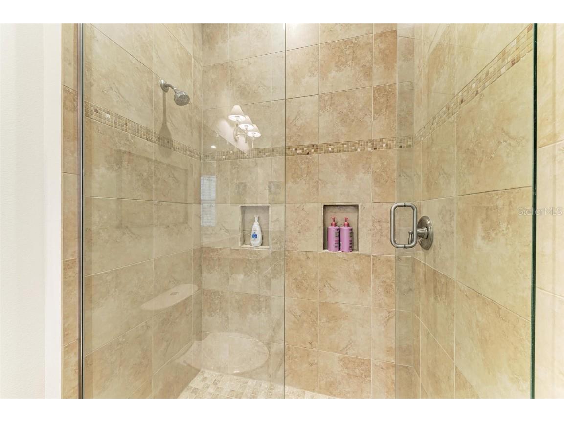 258 Sapphire Lake Drive #202 Bradenton FL 34209 A4664897 image36