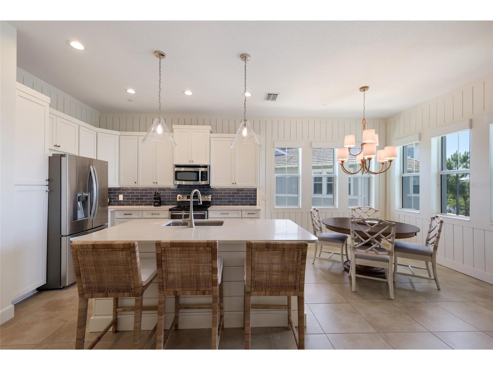 258 Sapphire Lake Drive #202 Bradenton FL 34209 A4692418 image12