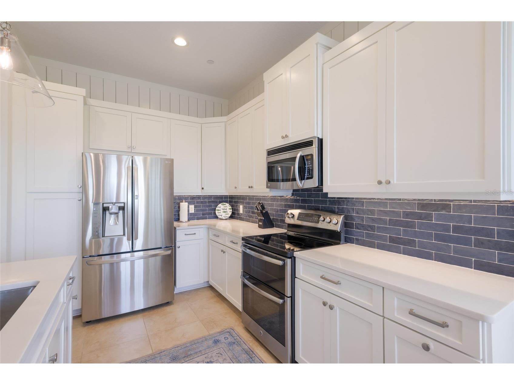 258 Sapphire Lake Drive #202 Bradenton FL 34209 A4692418 image13