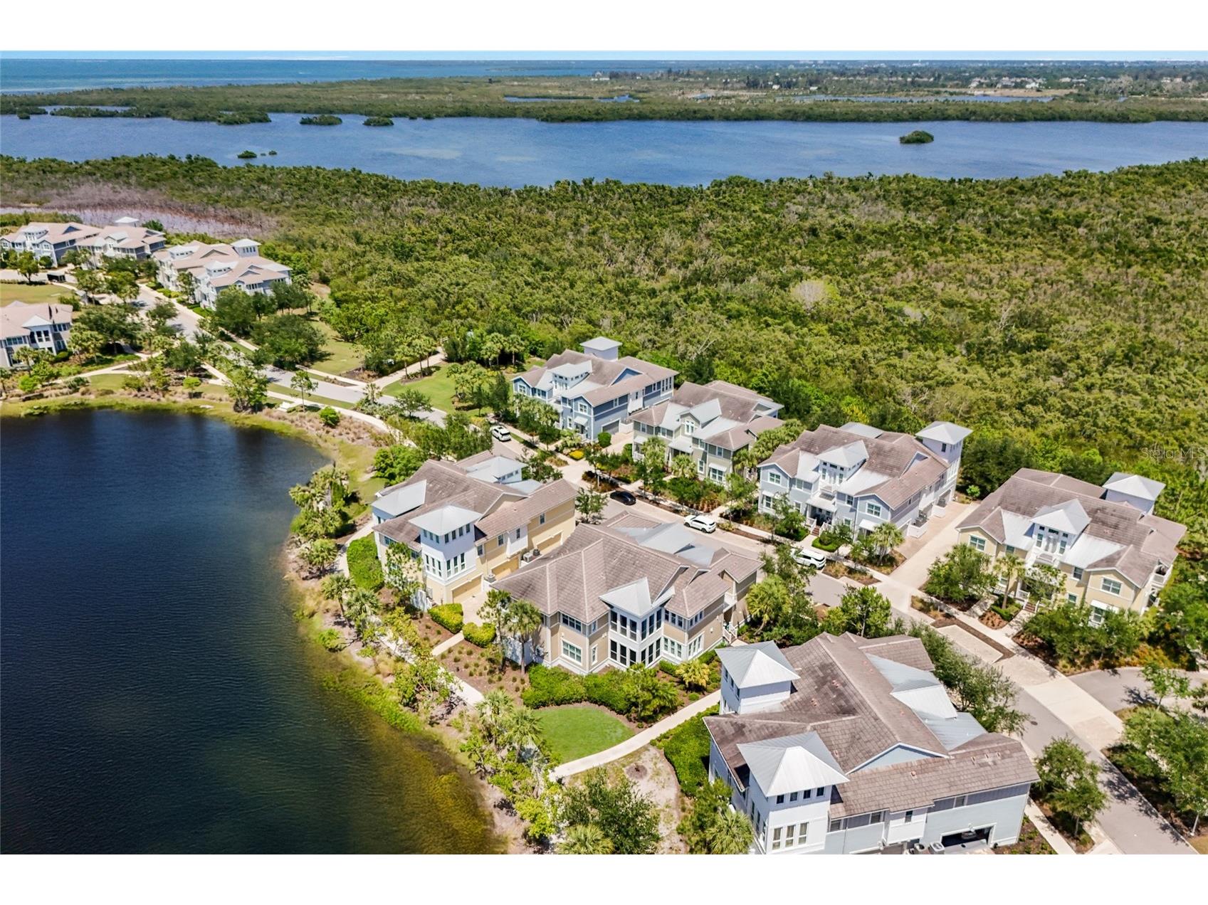 258 Sapphire Lake Drive #202 Bradenton FL 34209 A4692418 image39
