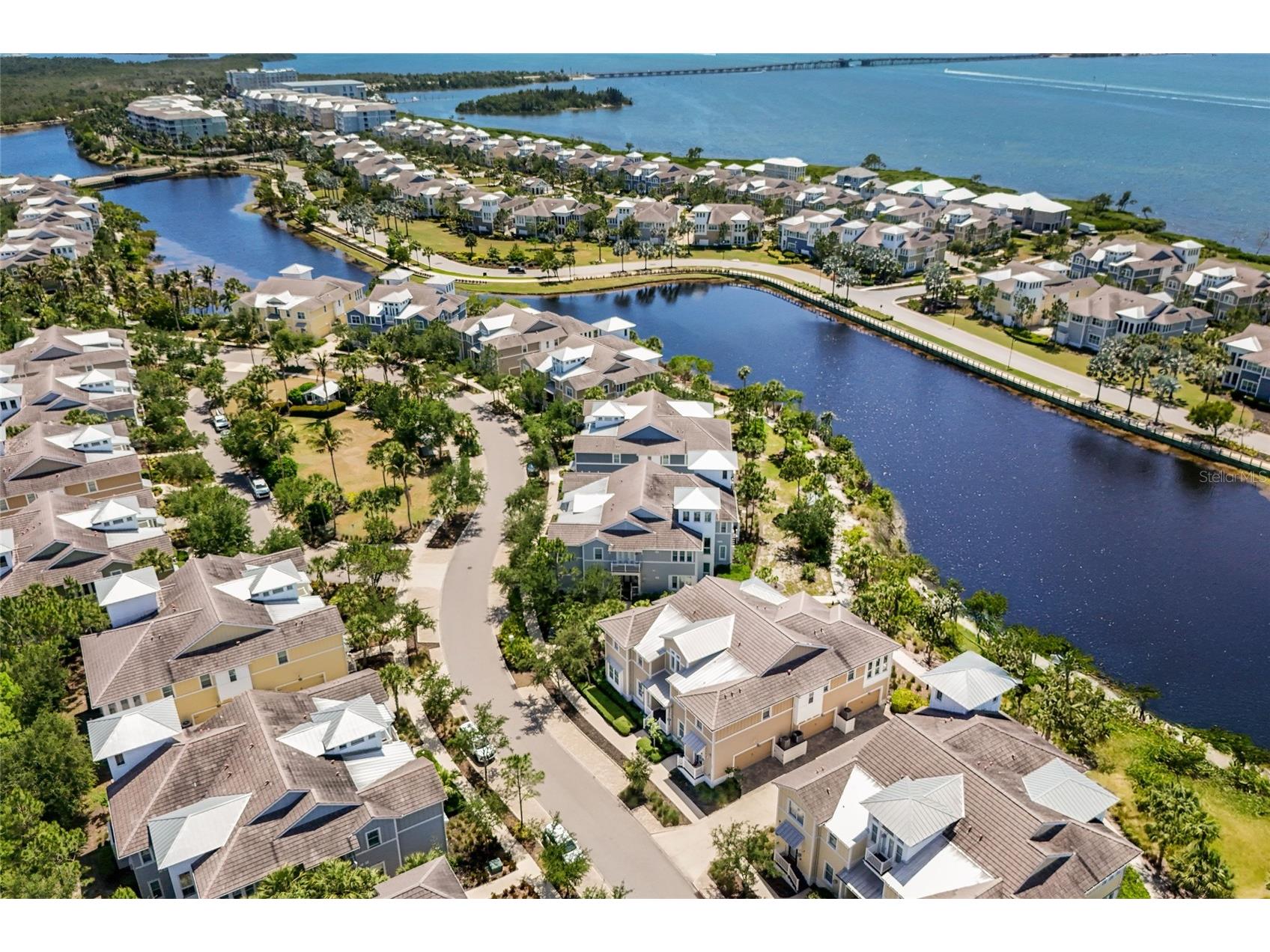 258 Sapphire Lake Drive #202 Bradenton FL 34209 A4692418 image40