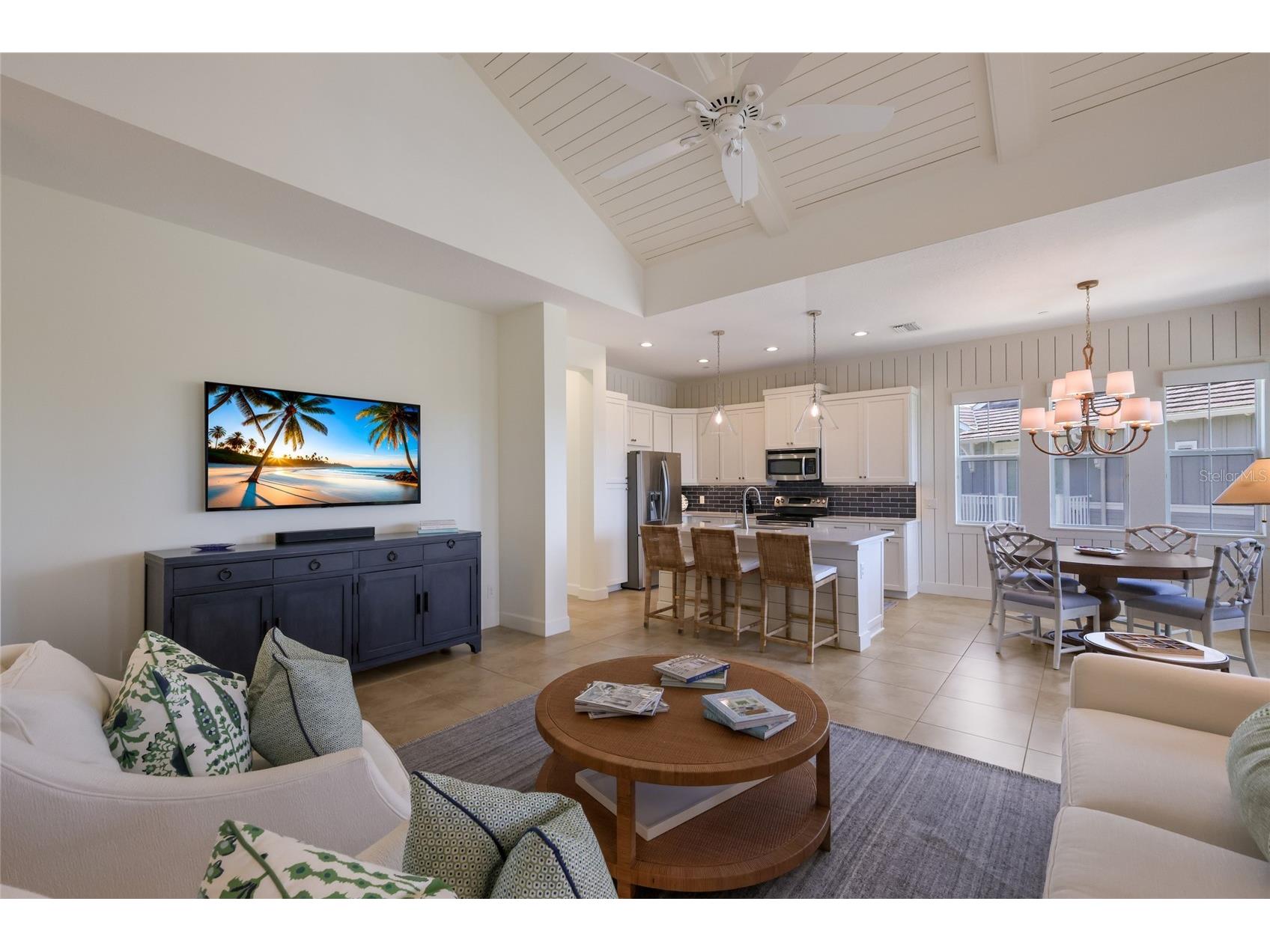 258 Sapphire Lake Drive #202 Bradenton FL 34209 A4692418 image9