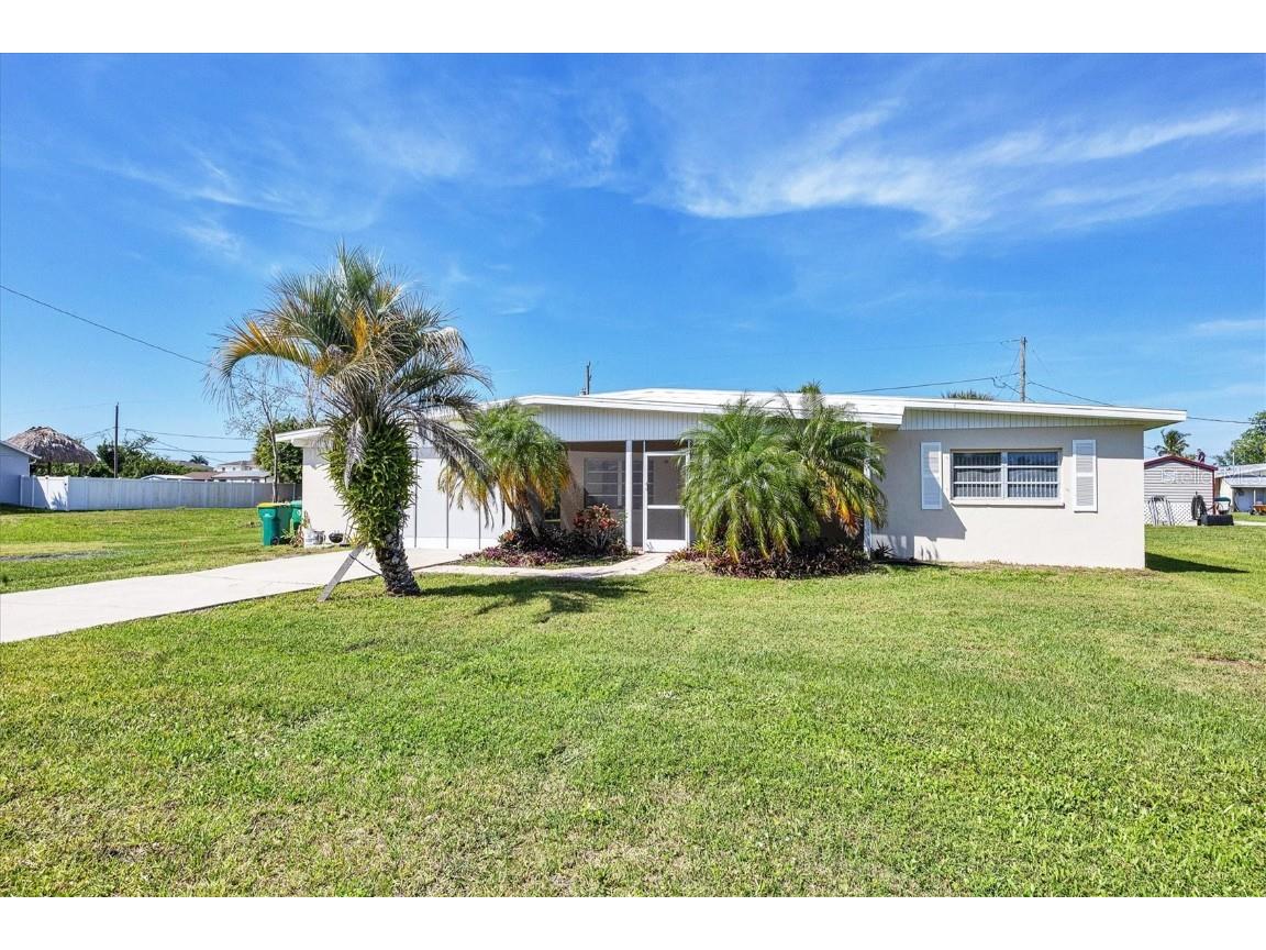 258 Seminole Boulevard NW Port Charlotte FL 33952 C7489908 image1