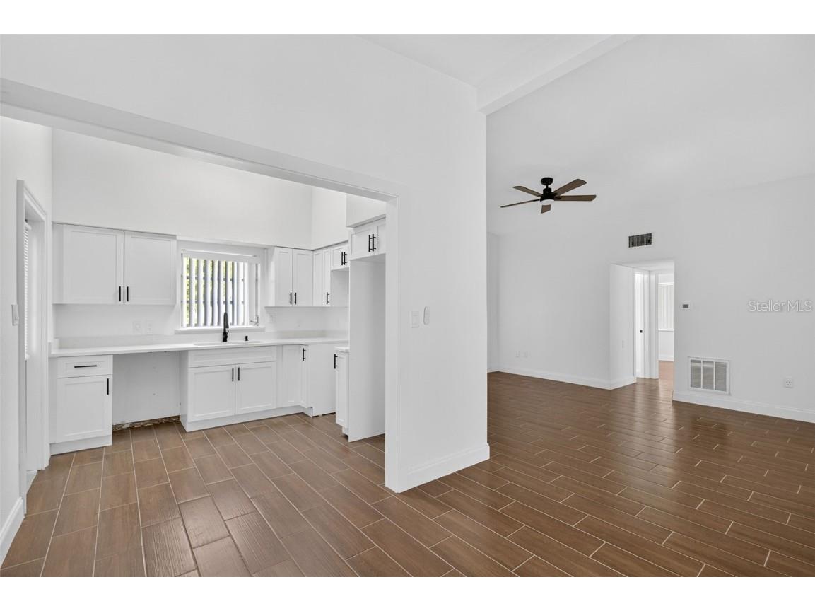 258 Seminole Boulevard NW Port Charlotte FL 33952 TB8435719 image6