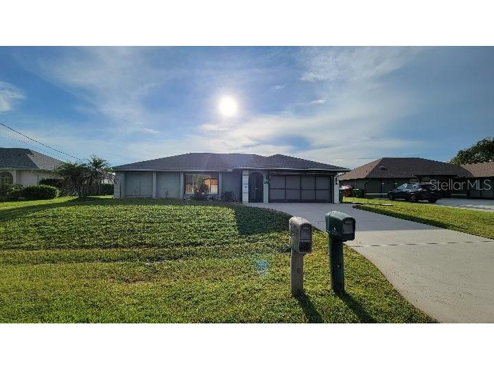 258 Strasburg Drive Port Charlotte FL 33954 - ELKHAM WATERWAY A4555040 image1