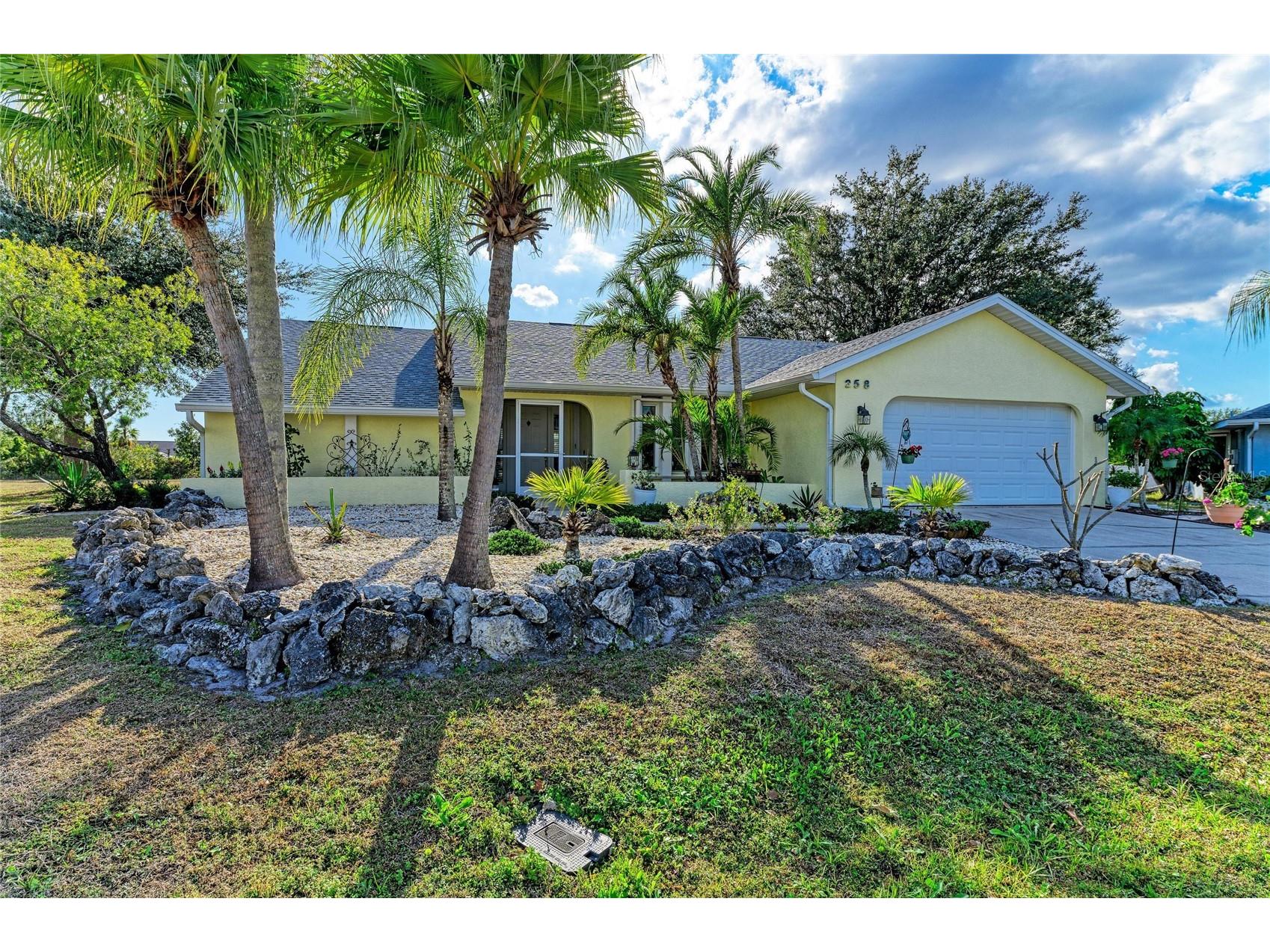 258 Surinam Street Punta Gorda FL 33983 D6145806 image1