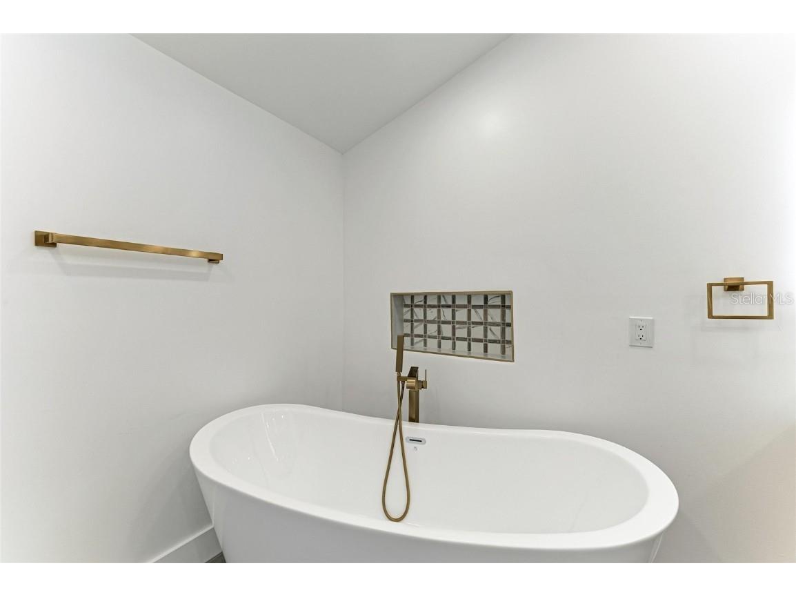 258 Tait Terrace SE Port Charlotte FL 33952 C7518492 image43