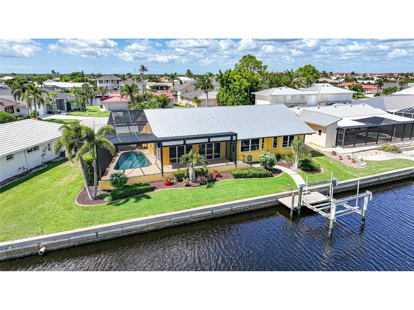 258 Venezia Court Punta Gorda FL 33950 C7515683 image3