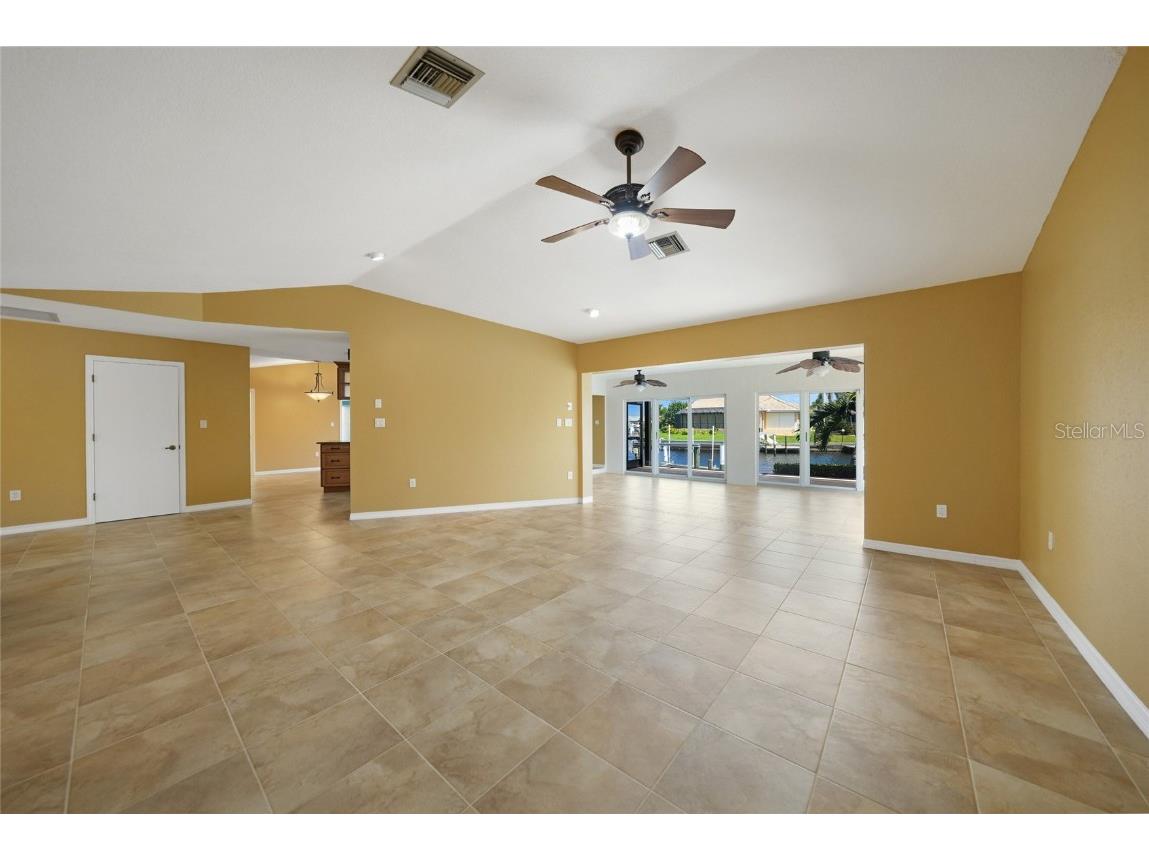 258 Venezia Court Punta Gorda FL 33950 C7515683 image7