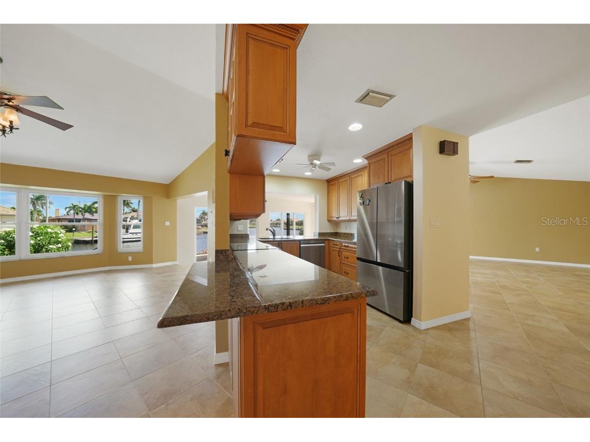 258 Venezia Court Punta Gorda FL 33950 C7515683 image9