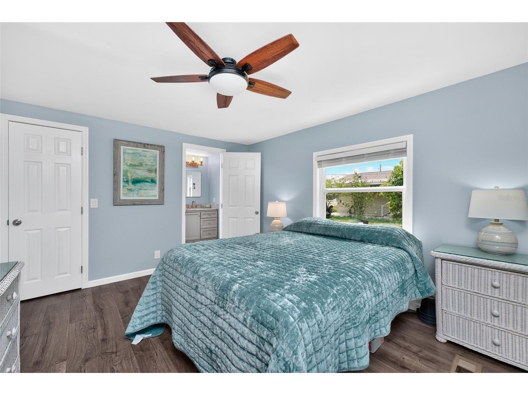258 Via De Luna Englewood FL 34224 D6146909 image22