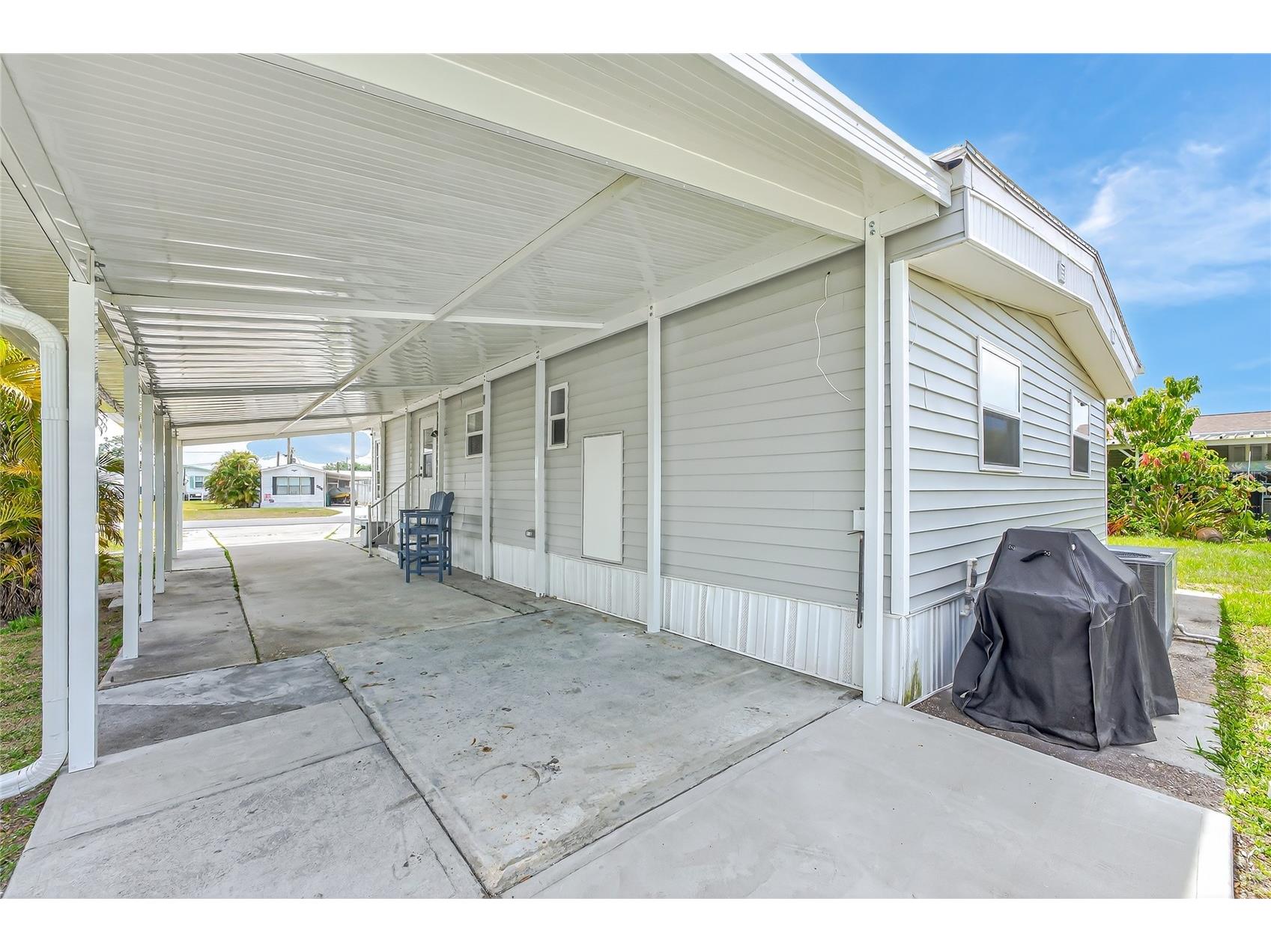 258 Via De Luna Englewood FL 34224 D6146909 image33