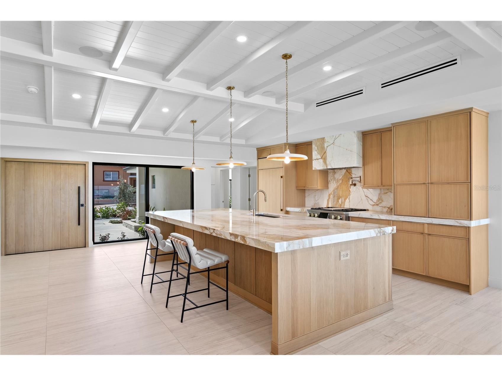 2580 E Bay Isle Drive SE Saint Petersburg FL 33705 - TAMPA BAY TB8483498 image20