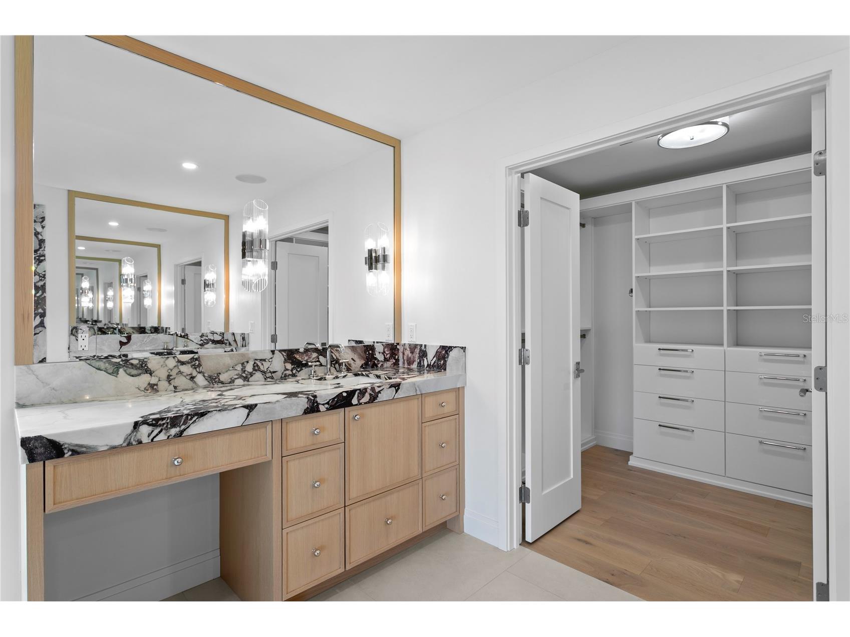 2580 E Bay Isle Drive SE Saint Petersburg FL 33705 - TAMPA BAY TB8483498 image33