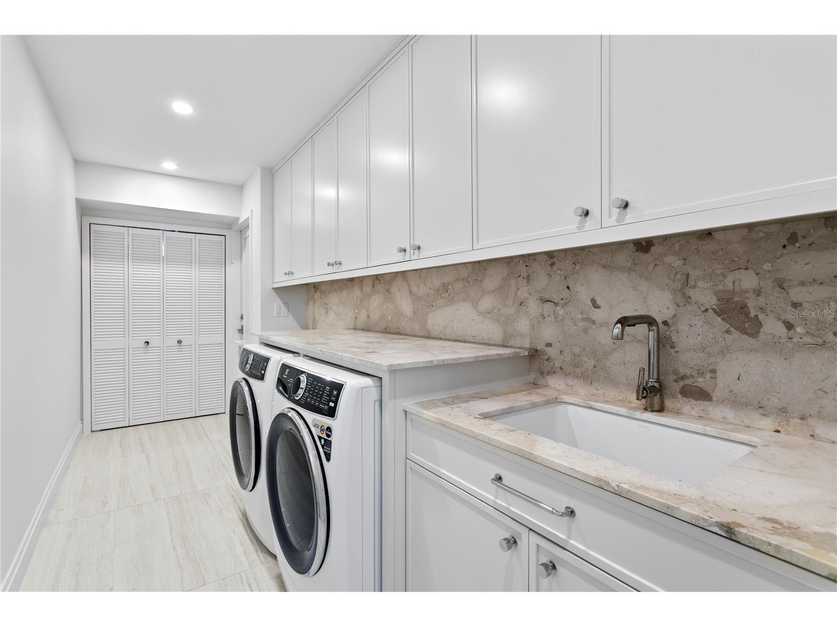 2580 E Bay Isle Drive SE Saint Petersburg FL 33705 - TAMPA BAY TB8483498 image41
