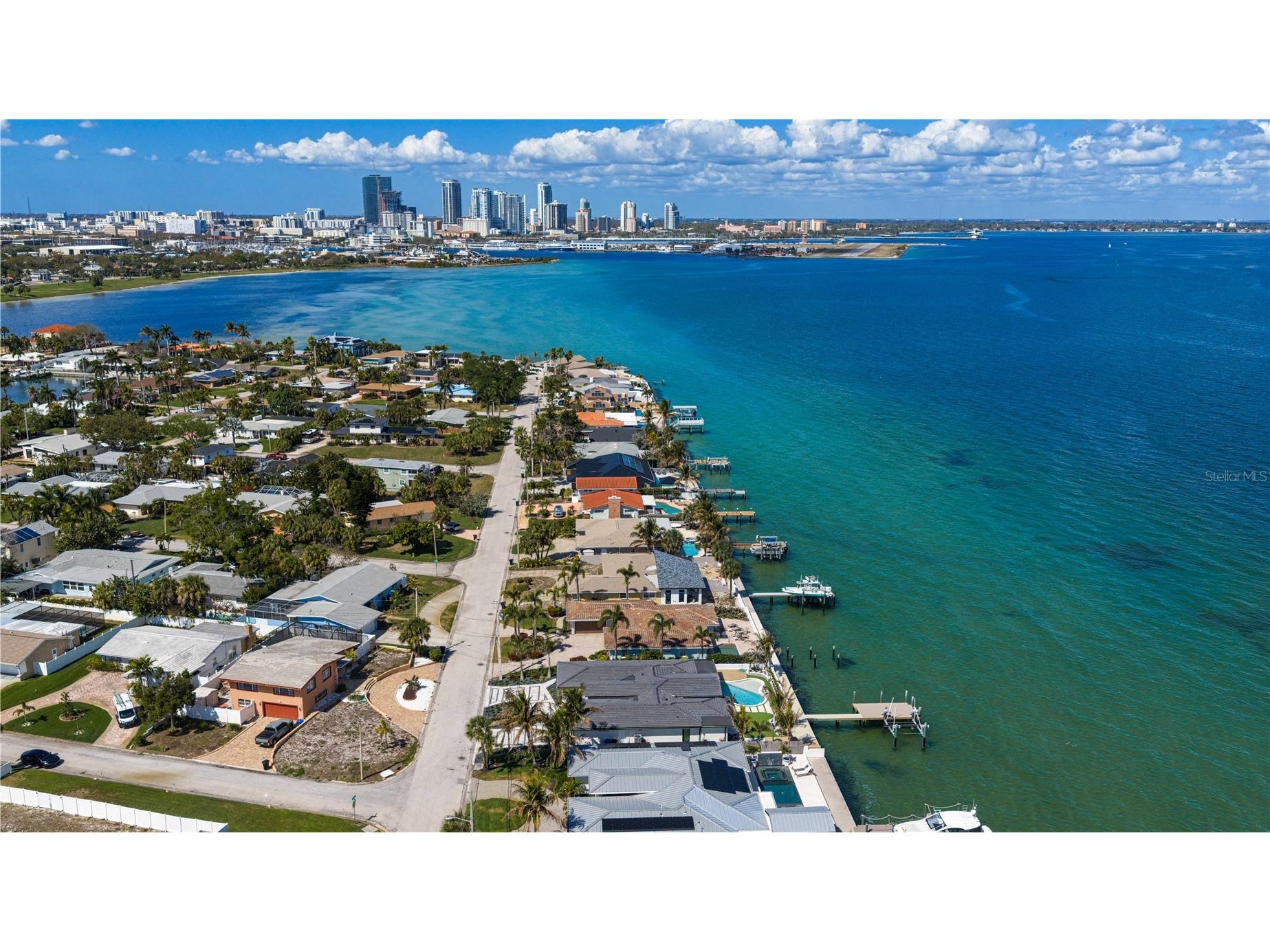 2580 E Bay Isle Drive SE Saint Petersburg FL 33705 - TAMPA BAY TB8483498 image44