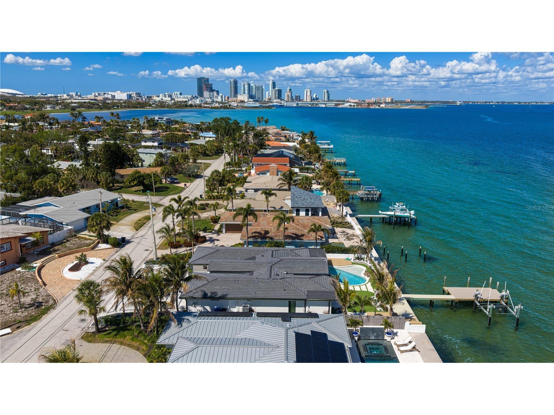 2580 E Bay Isle Drive SE Saint Petersburg FL 33705 - TAMPA BAY TB8483498 image46