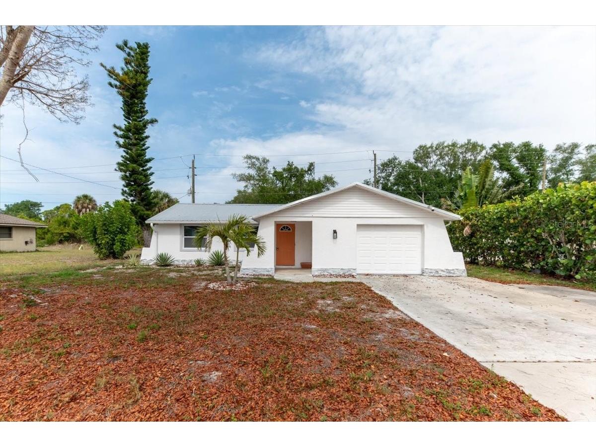 2580 Shamrock Drive Venice FL 34293 A4693357 image1