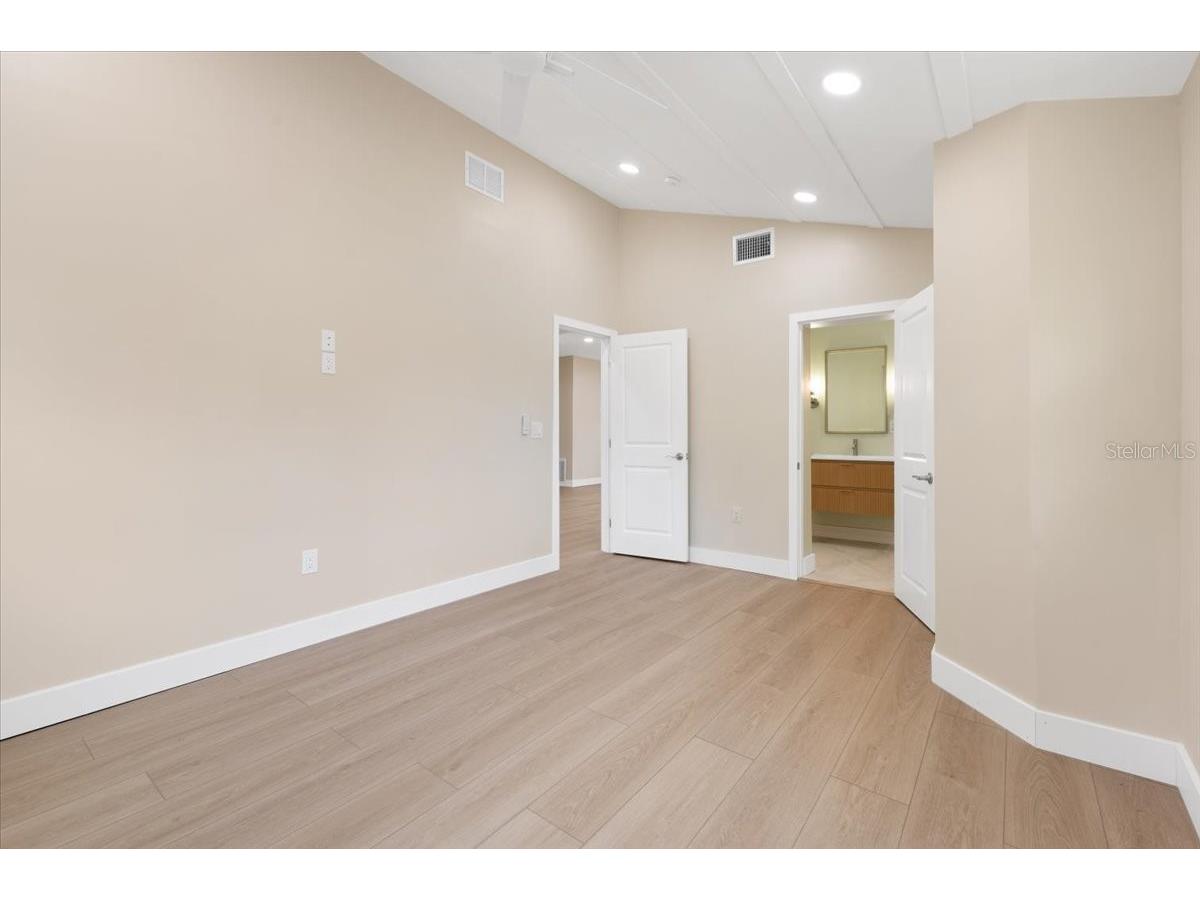 2580 Shamrock Drive Venice FL 34293 A4693357 image16