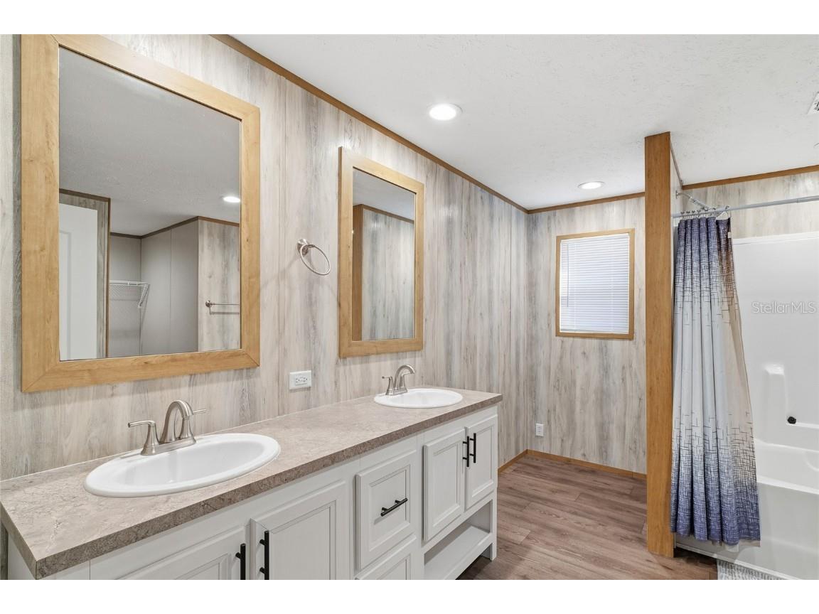 25800 Blue Lakes Drive Paisley FL 32767 O6361535 image14