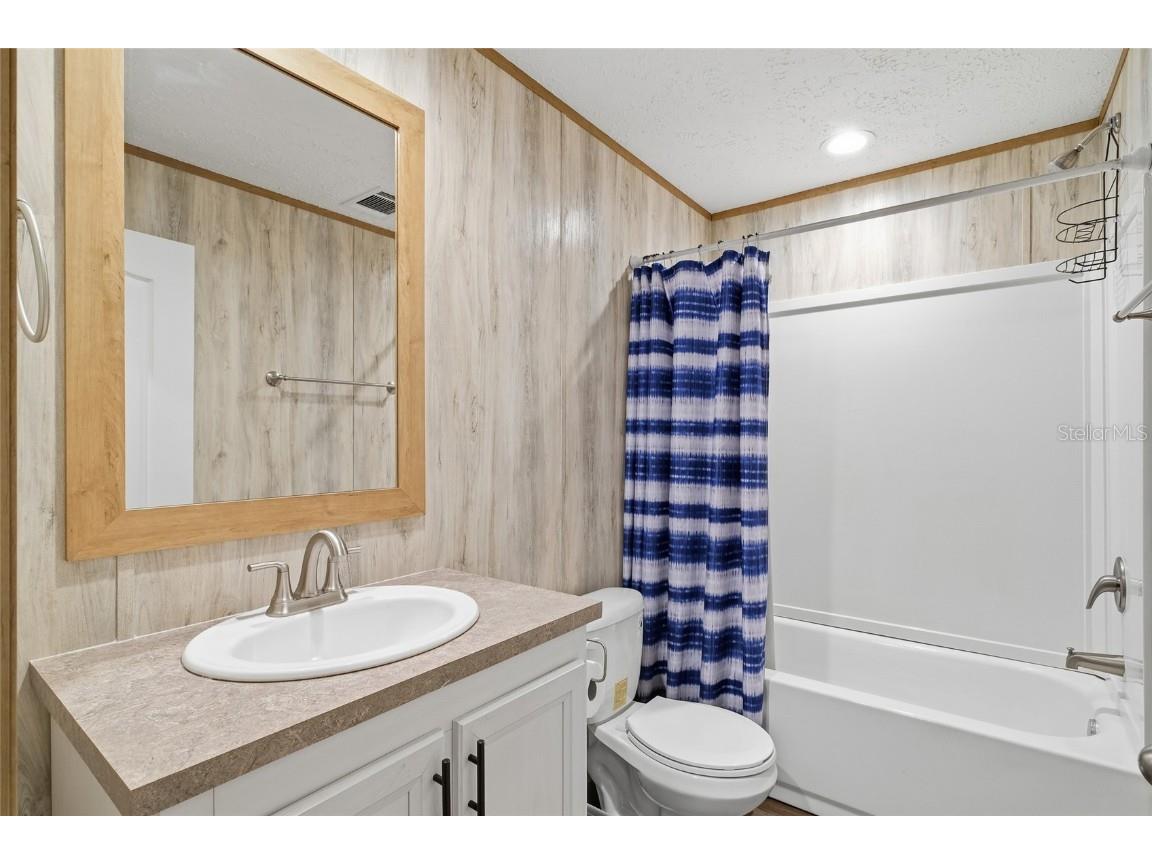 25800 Blue Lakes Drive Paisley FL 32767 O6361535 image17