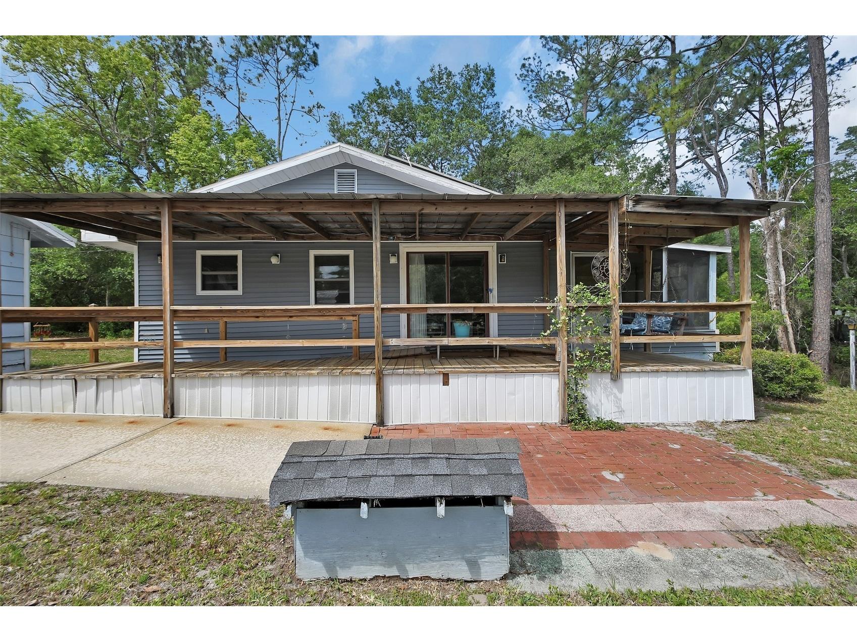 25801 Blue Lakes Drive Paisley FL 32767 - LULU V4948702 image22