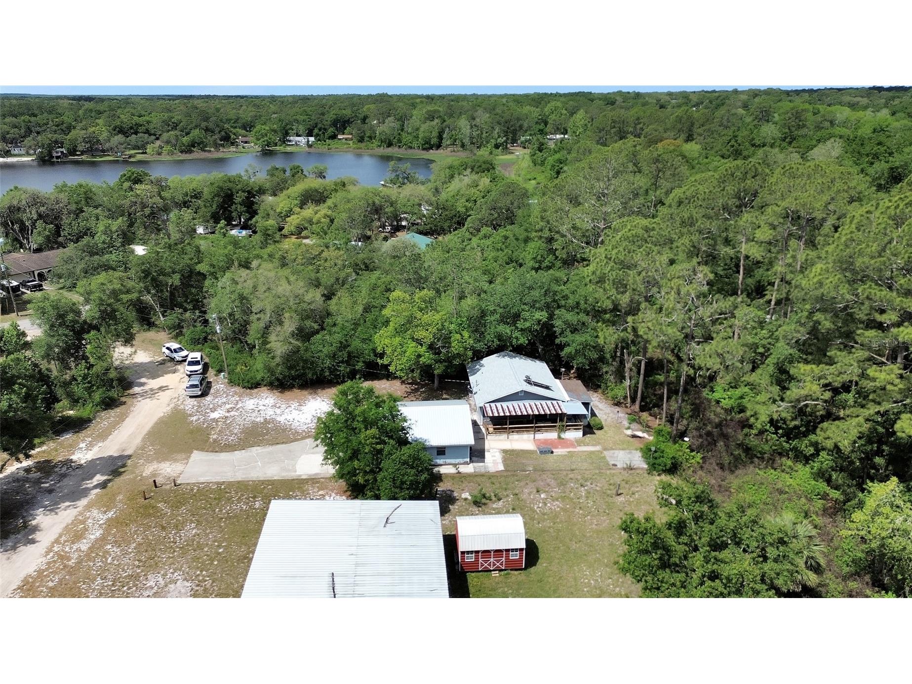 25801 Blue Lakes Drive Paisley FL 32767 - LULU V4948702 image35