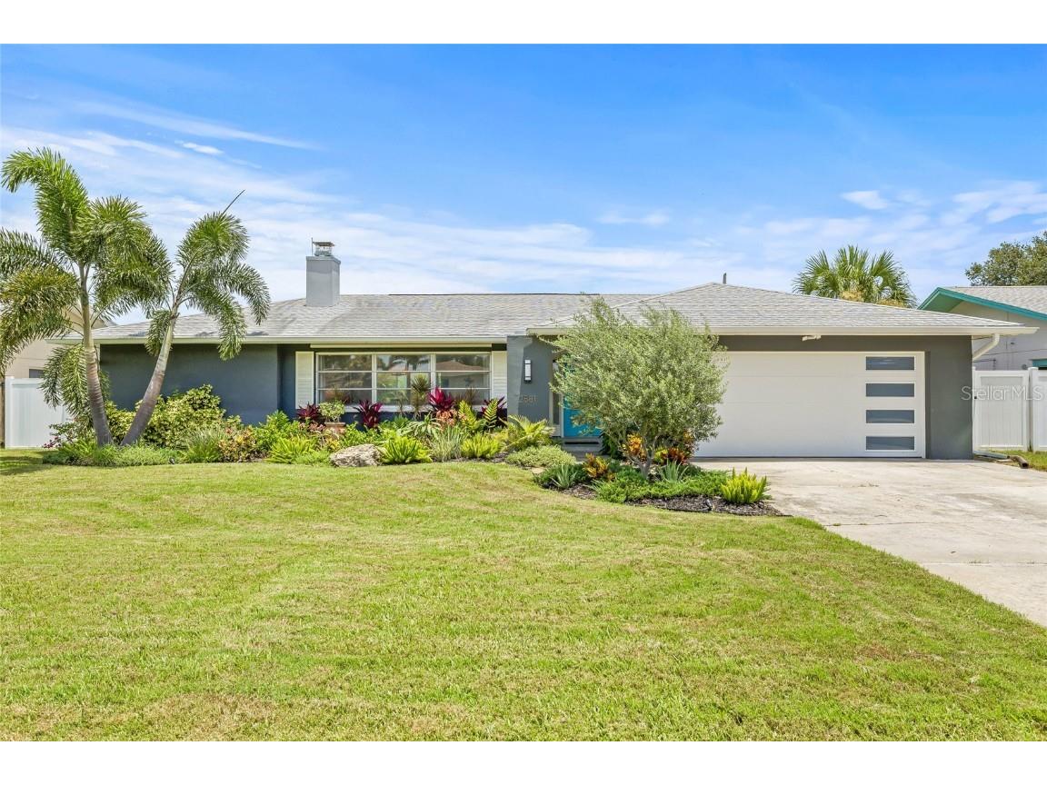 2581 61st Avenue S Saint Petersburg FL 33712 TB8397841 image1