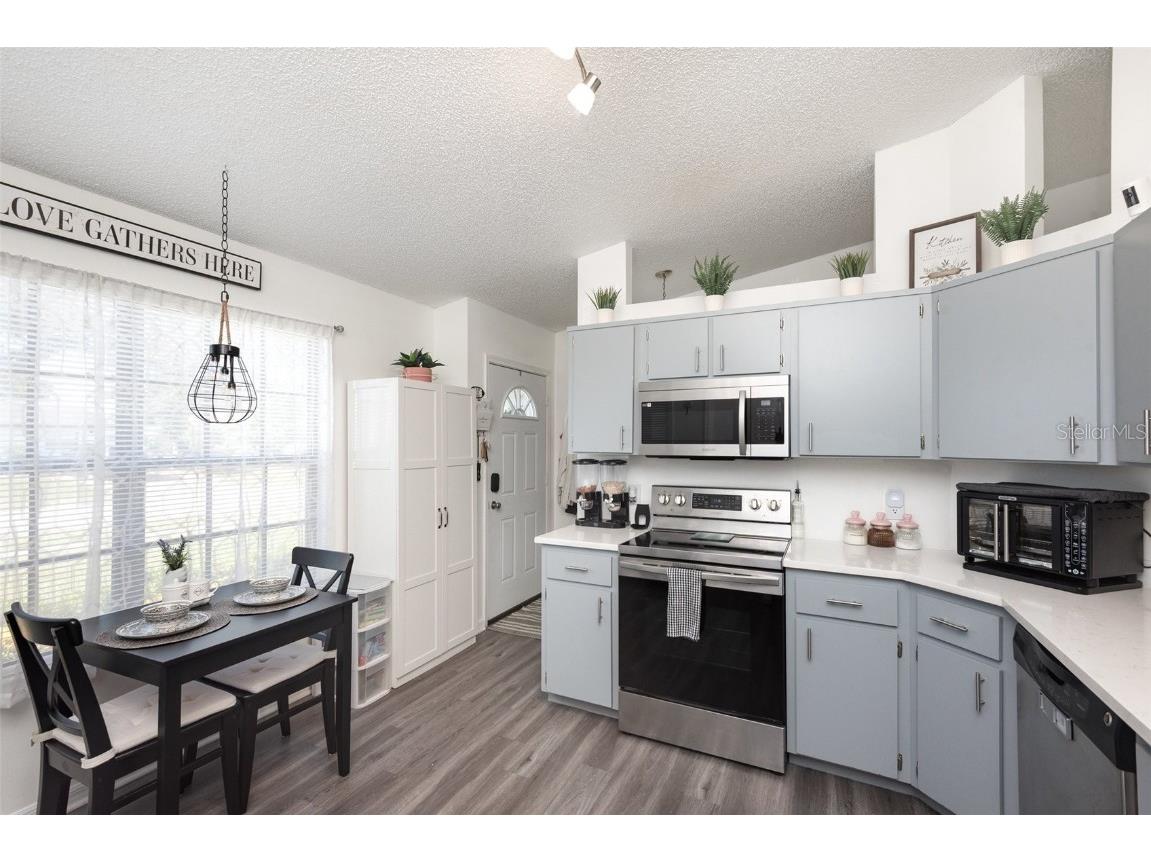 2581 Albury Avenue Deltona FL 32738 V4945844 image12